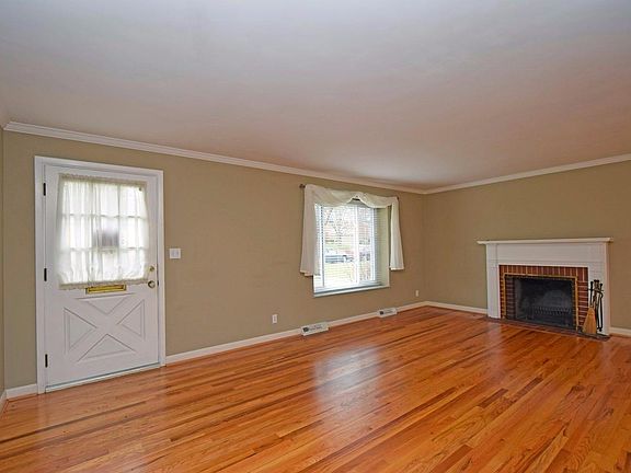 5th image of 6029 Virbet Dr