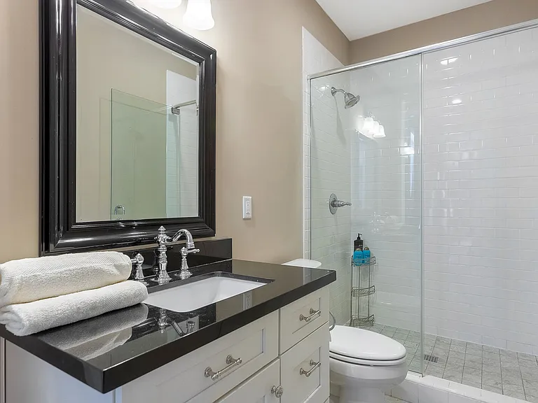 12140 N 76th Ct — Photo 32