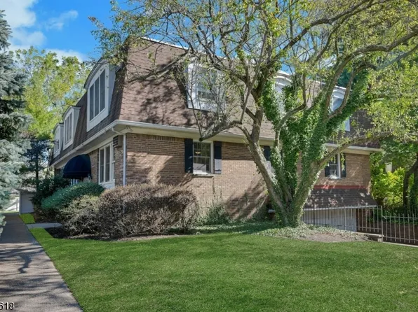 301 Claremont Ave BLDG 301 #3, Montclair Twp., NJ 07042
