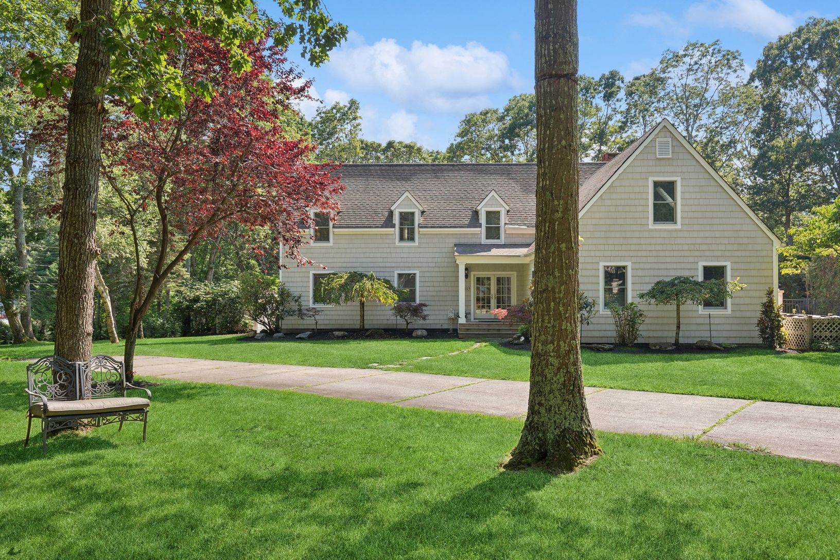  Front of house with specimen trees and shrubs