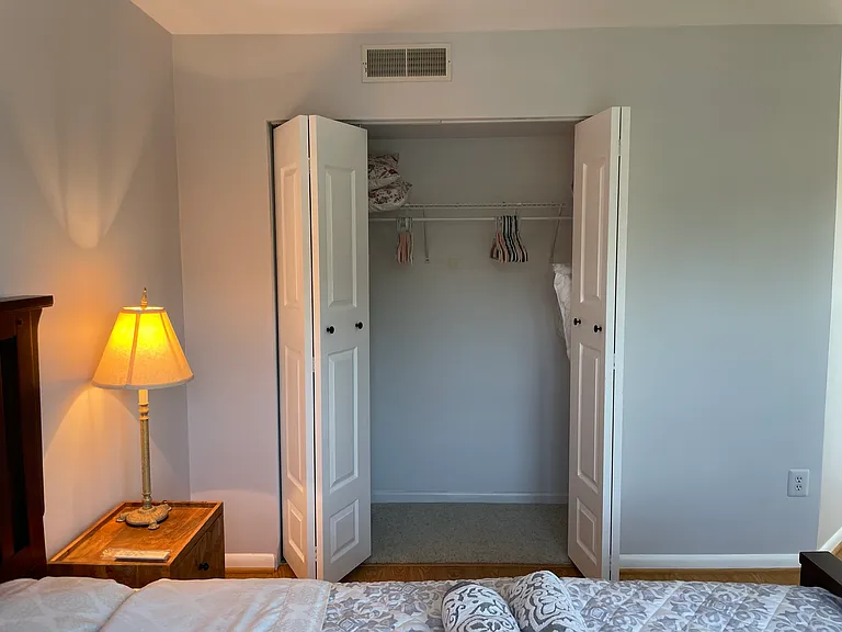 40 Sandstone Ct #L — Photo 26