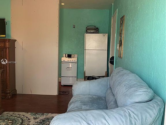 5th image of 2093 NW 34th Ave #1A