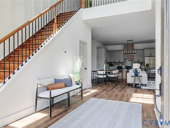 2nd image of 2128 Lamb Ave