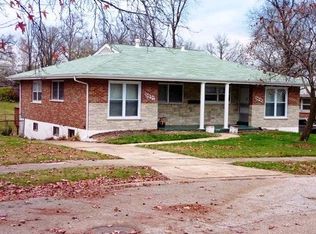 8835 McNulty Dr, Saint Louis, MO 63114