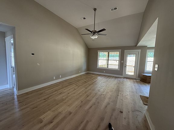 2nd image of 15 Echo Rdg Lot 15