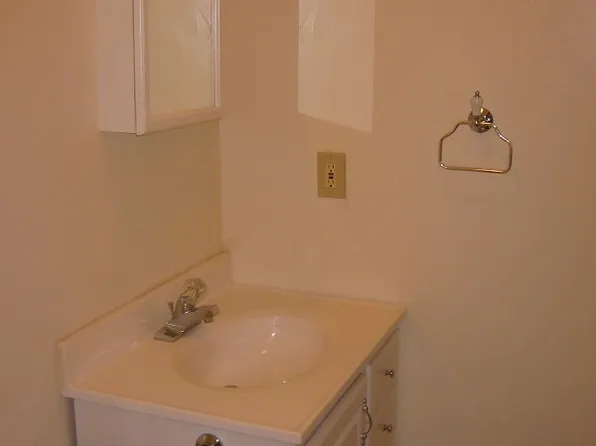 1942.5 Thomas Ave, San Diego, CA 92109