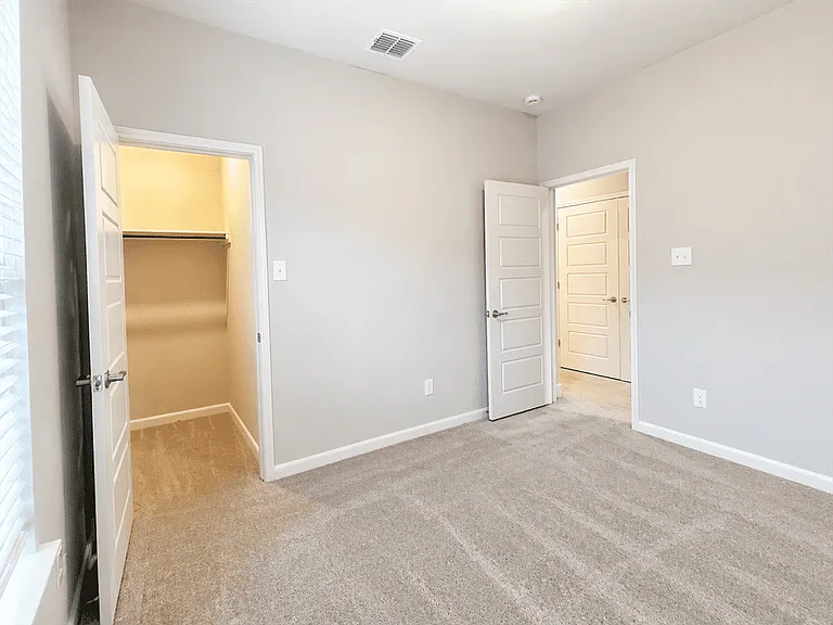 7158 Magnolia Crk #201 — Photo 15