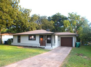 913 Cordell St, Denton, TX 76201