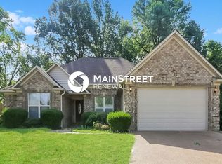 60 Edgewater Cv, Jackson, TN 38305