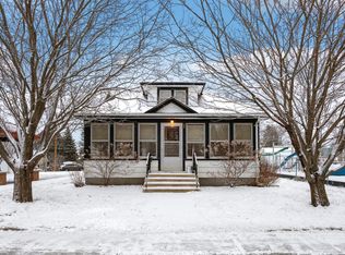 125 E 1st St, Waconia, MN 55387