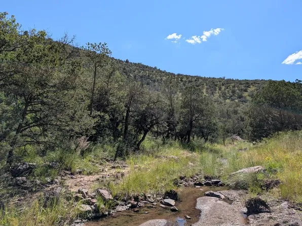 518 Squaw Valley Trl, Fort Davis, TX 79734