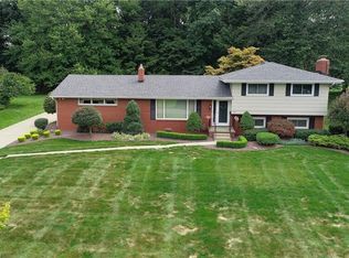 7991 Bendemeer Dr, Poland, OH