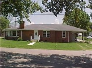 107 S Mulberry St, Cornersville, TN 37047