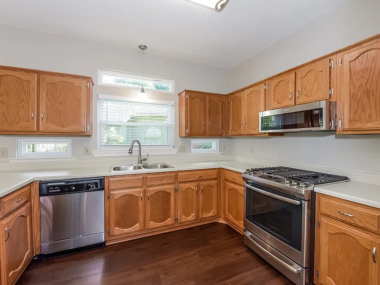 2937 Chapelwood Dr — Photo 7