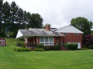 109 Valleydale St, Bluefield, VA 24605