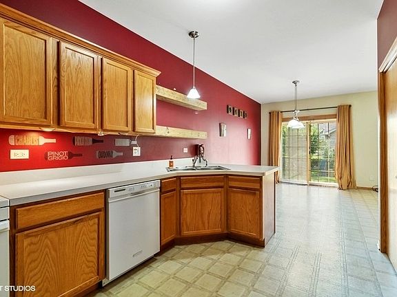 4th image of 6813 White Egret Ct