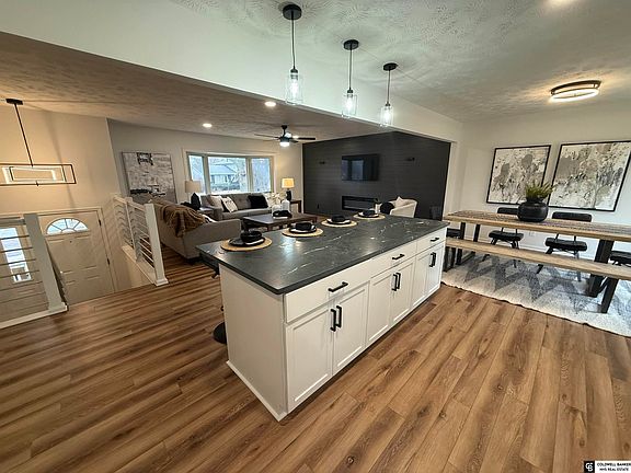 2nd image of 504 Shannon Rd