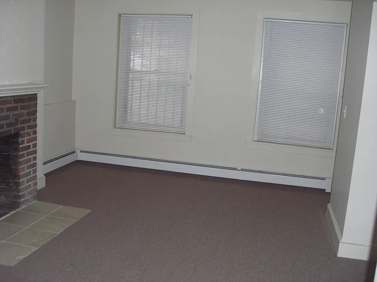 39 Gloucester St — Photo 4