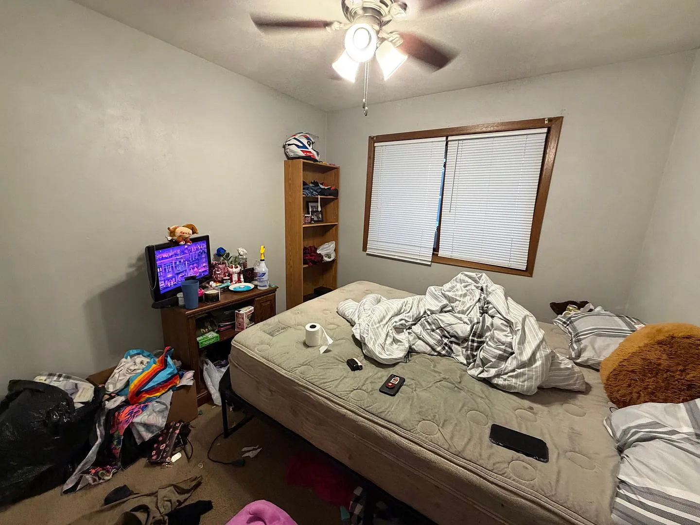 Spacious 3-Bedroom Near UW-La Crosse with Parking & A/C — Photo 4