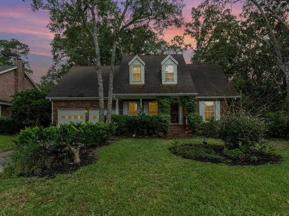 107 Thrush Ln, Summerville, SC 29485