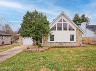 8408 Damascus Cir, Louisville, KY 40228