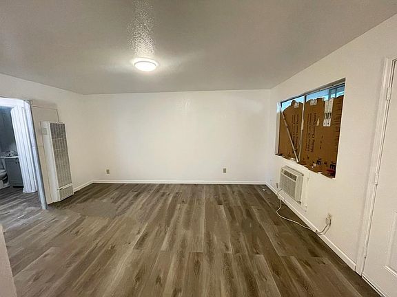 3rd image of 308 E Lodi Ave APT 3