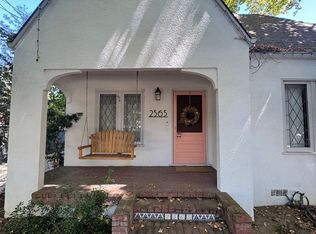 2565 Freeport Blvd, Sacramento, CA 95818