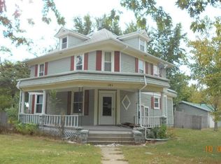 101 S Walnut St, White City, KS 66872