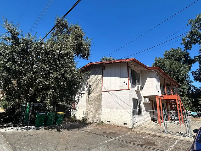 618 Rancheria Dr. — Photo 12