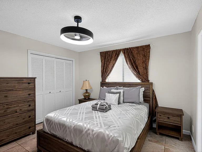 168 Thornton Dr — Photo 31