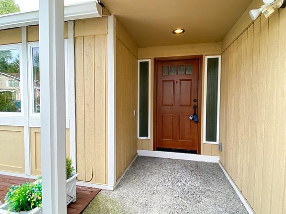 2nd image of 13512 174th Ave NE