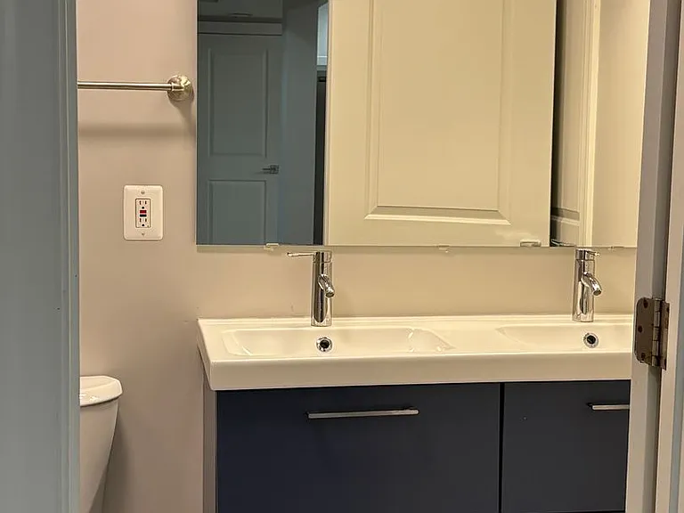 1445 Oak St NW — Photo 32