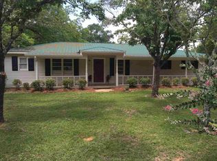 1681 N Union Ave, Ozark, AL 36360