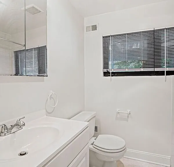 2641 Woodley Pl NW #BASEMENT — Photo 19