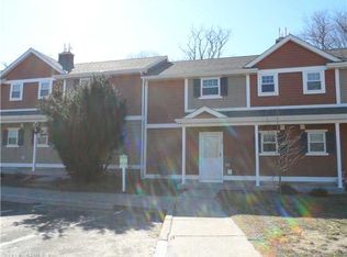 126 Buchanan Rd, New London, CT 06320