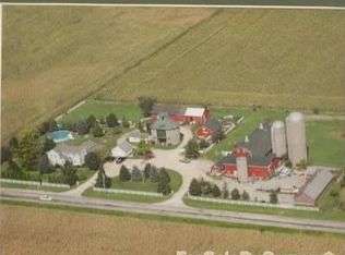 5060 Squaw Prairie Rd, Belvidere, IL 61008