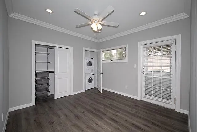 Fairfield Estates at Miller Place — Photo 4
