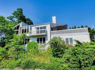 1 Waters Edge, Port Washington, NY 11050