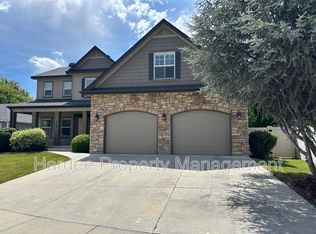 573 E Halpin Dr, Meridian, ID 83646