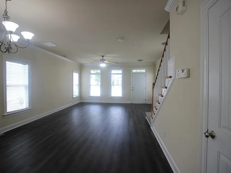 7745 Acc Blvd — Photo 6