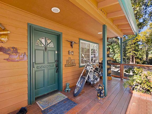 5th image of 18774 Sequoia Ln