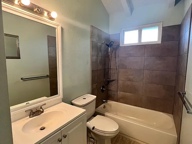 826 Kealahou St — Photo 12