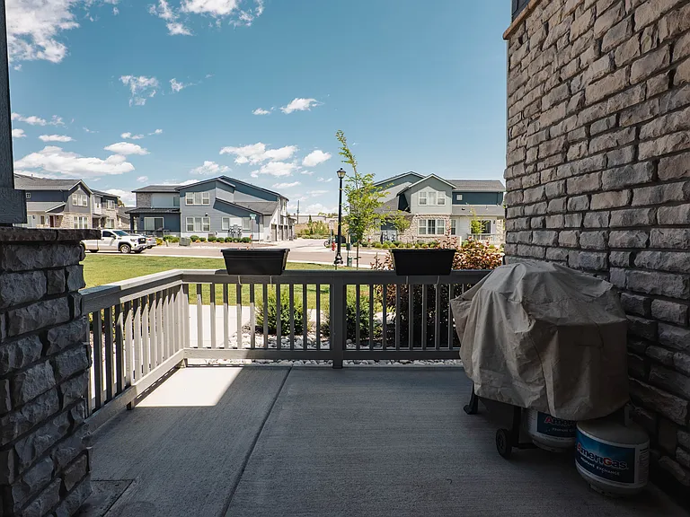 7337 W Asbury Dr — Photo 4