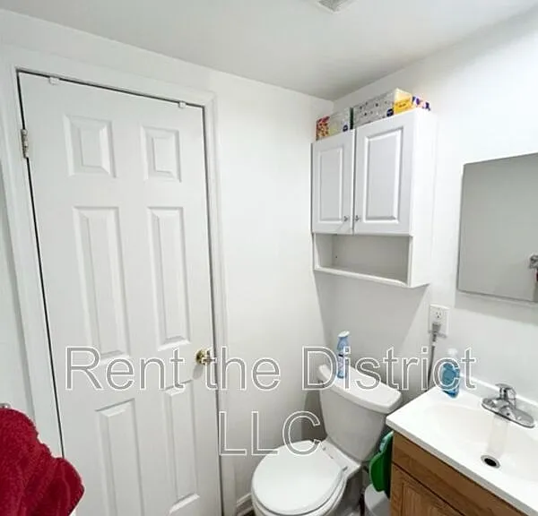 109 P St SW — Photo 22