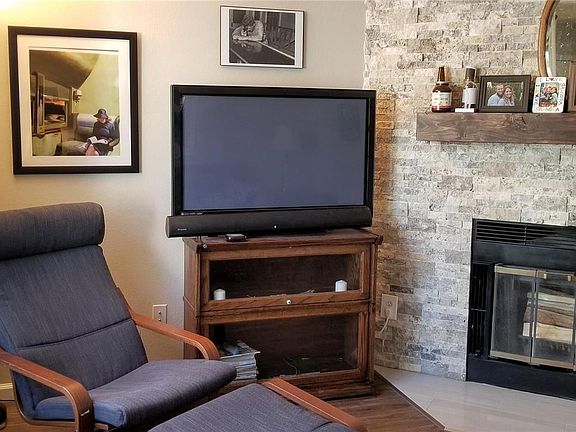 5th image of 8007 Lexington Park Dr