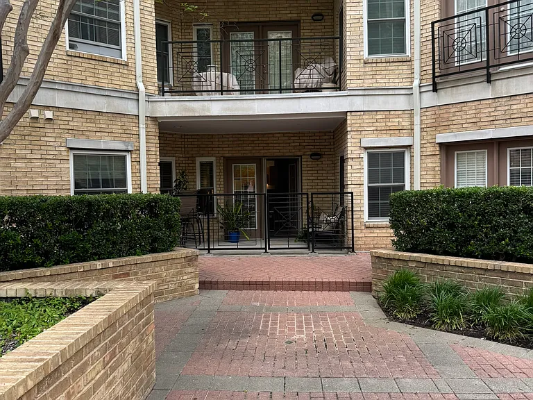 3400 Welborn St #108 — Photo 6