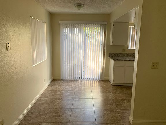 3rd image of 1448 W Stoneridge Ct APT C