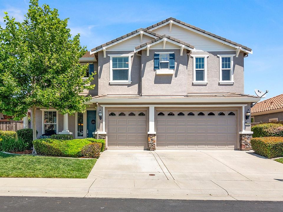 1st image of 2240 Hartland Cir