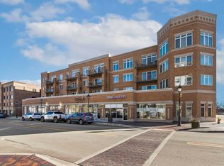 1 S Lincoln Ave APT 206, Lombard, IL 60148