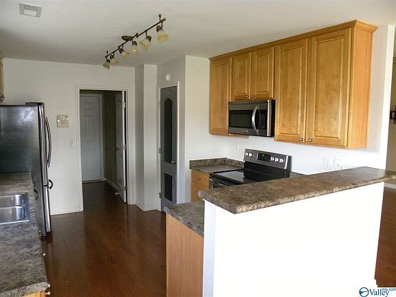 3rd image of 4701 Carrington Blvd SE